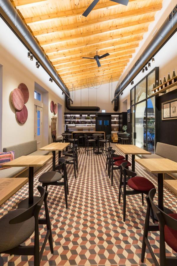 Hotel Indigo Larnaca By Ihg-Adults Only Bagian luar foto