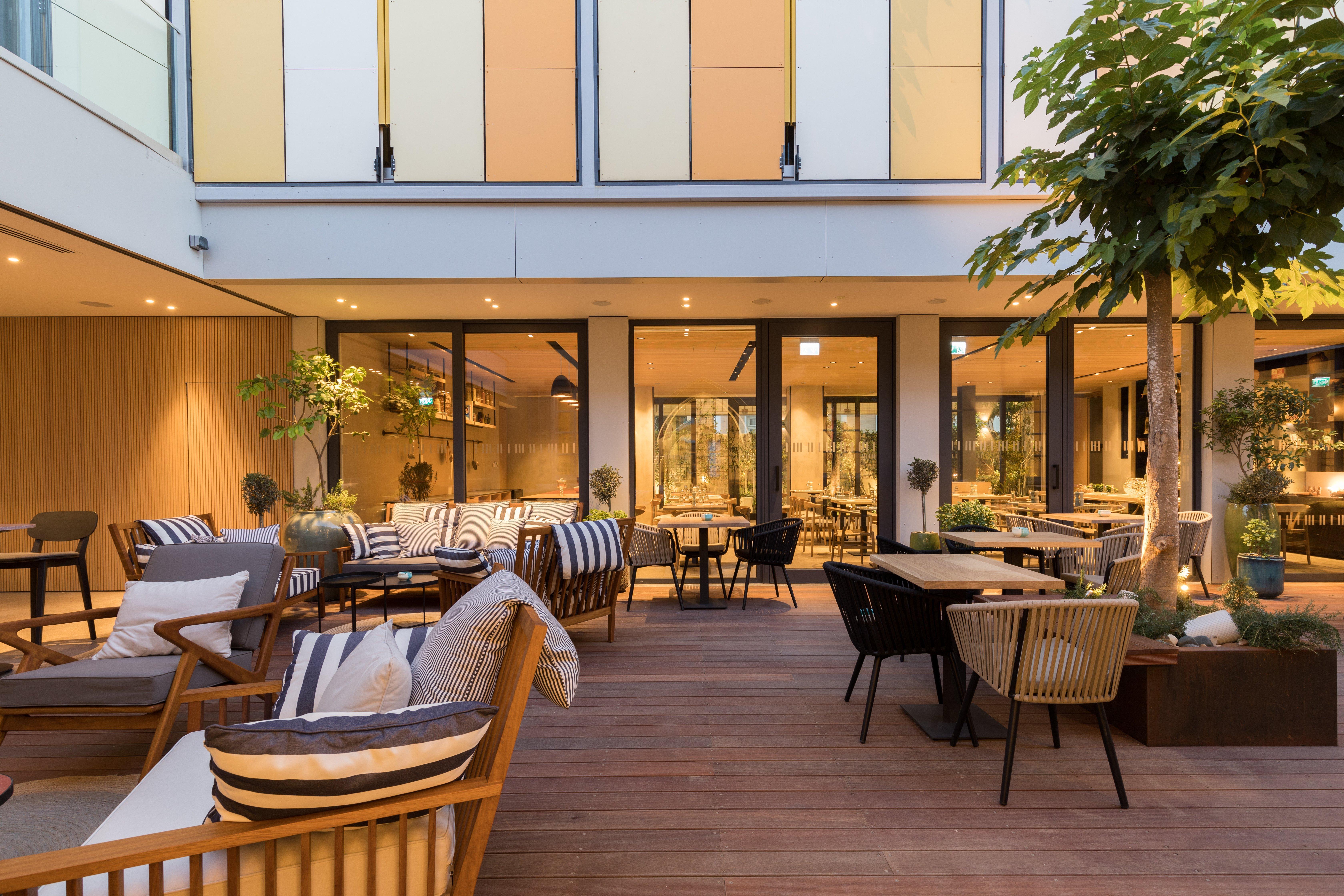 Hotel Indigo Larnaca By Ihg-Adults Only Bagian luar foto