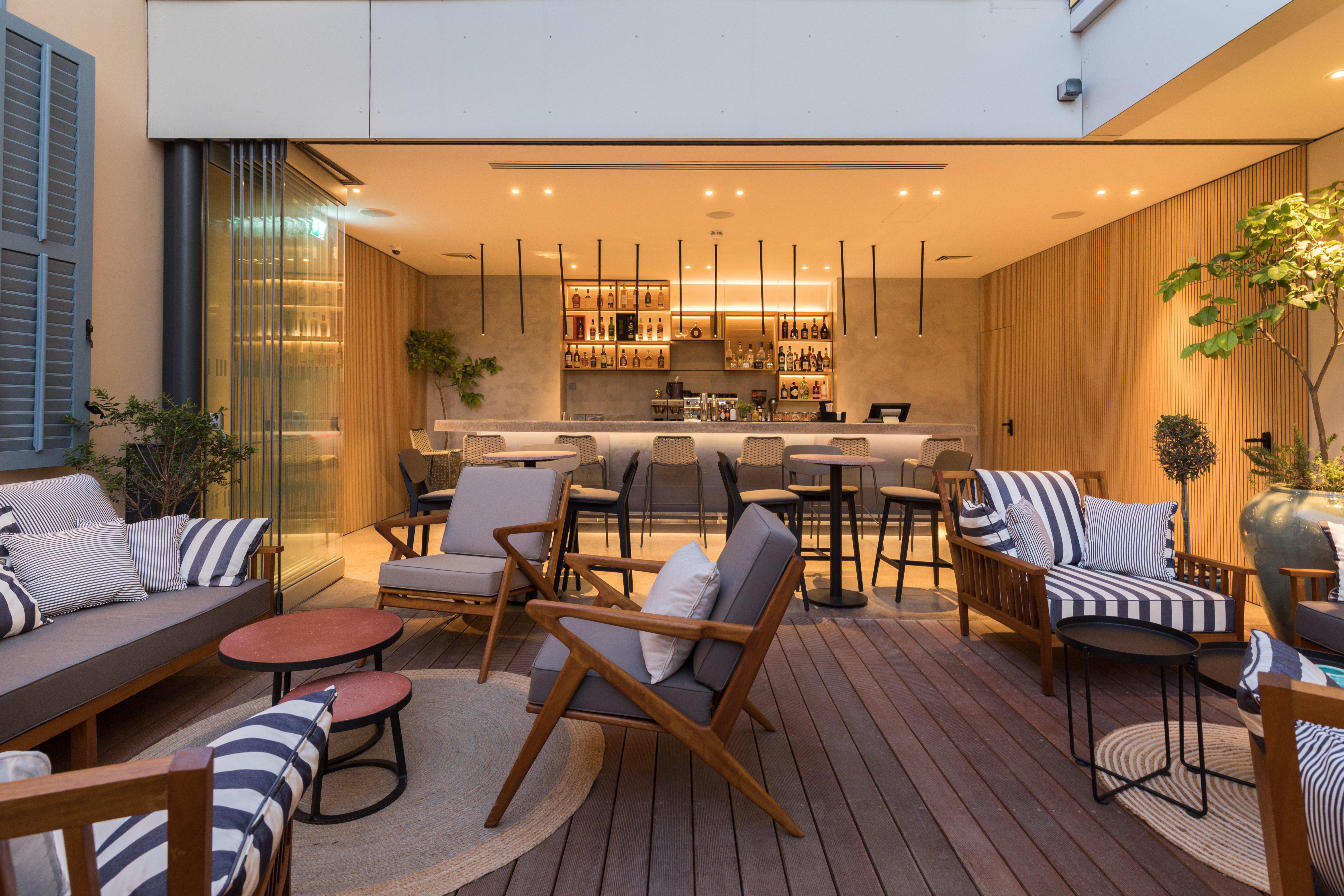 Hotel Indigo Larnaca By Ihg-Adults Only Bagian luar foto